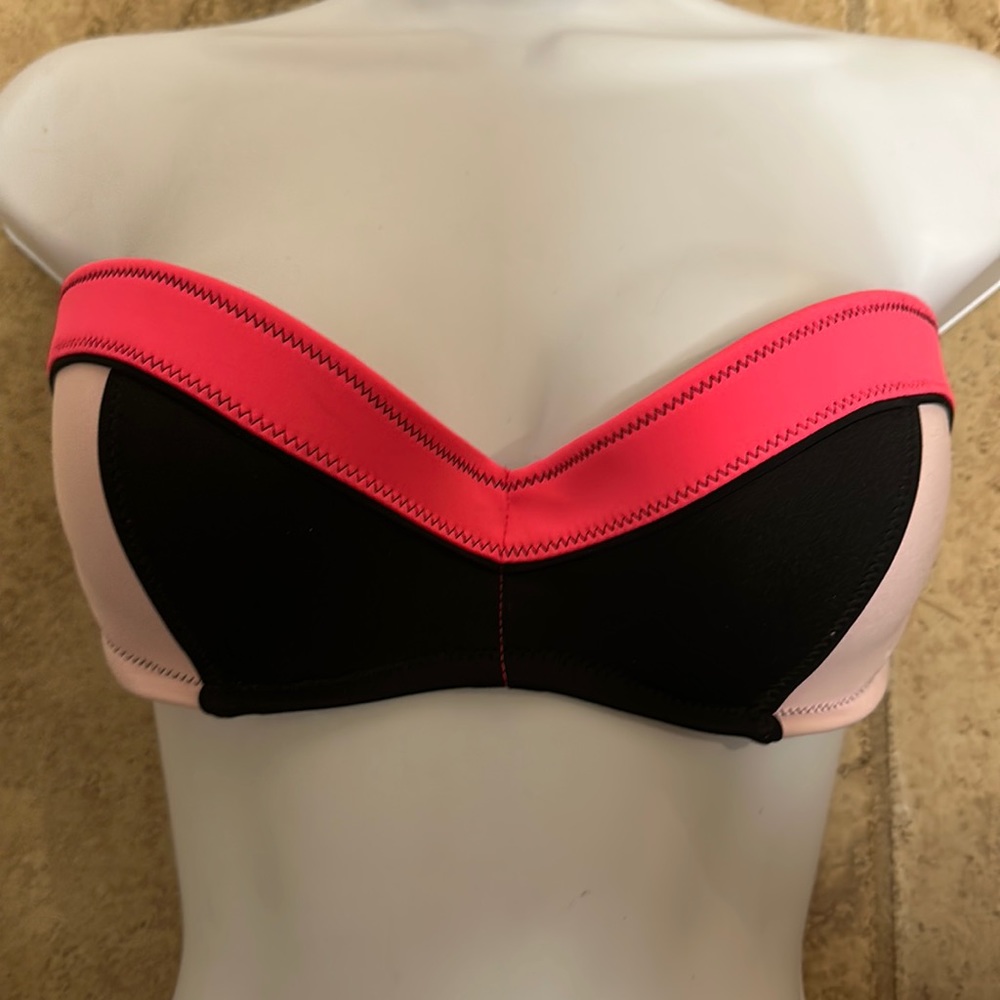 Victoria’s Secret Flirt Bandeau